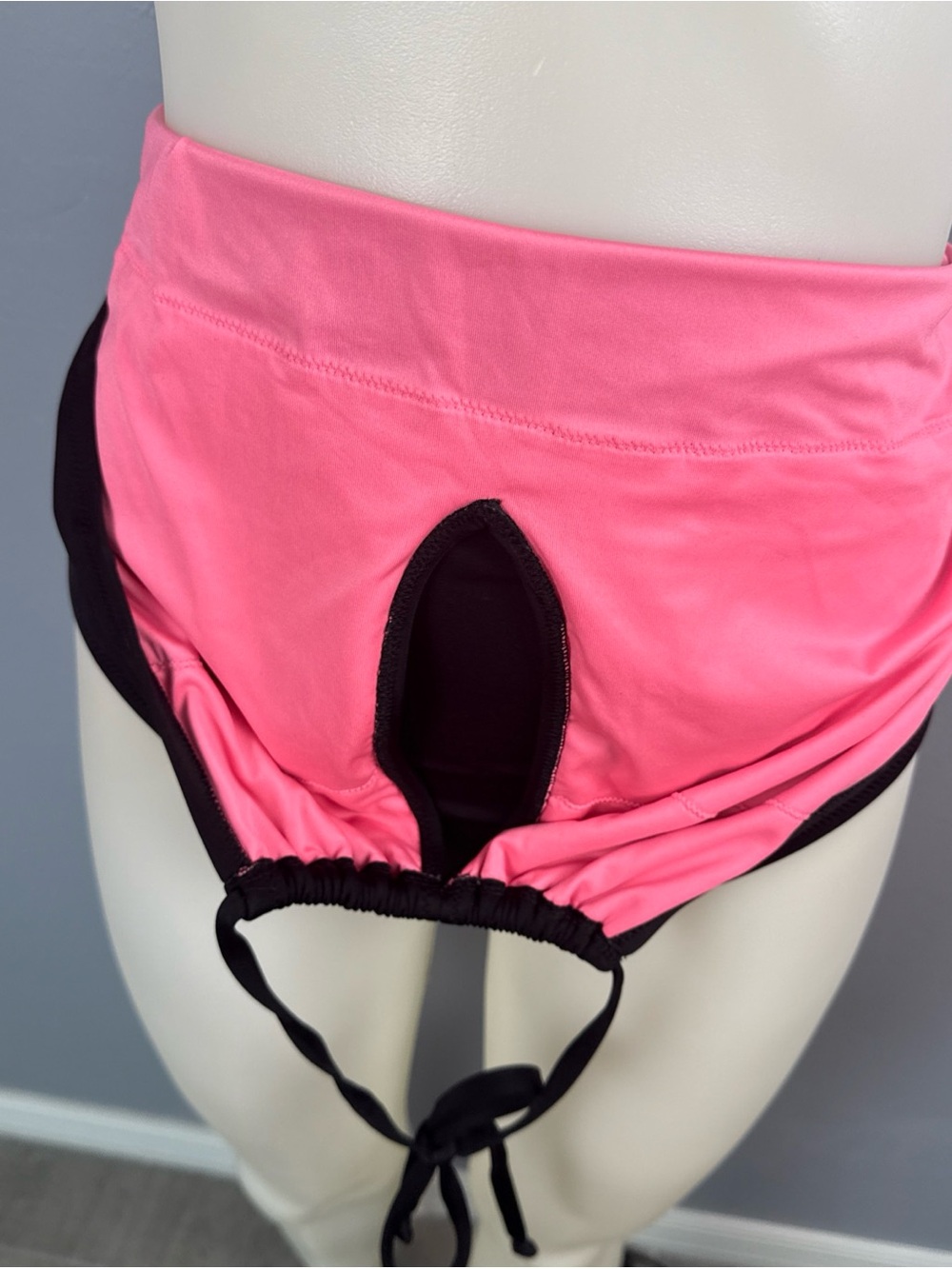 PINK Victoria’s Secret One Piece Bathing Suit Womens Large Black Halter Classic - Picture 6 of 7